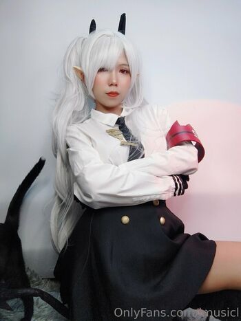 Mewjiic