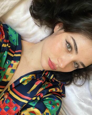 Mia Alves