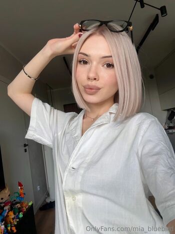 Mia_Bluebird