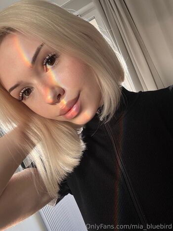 Mia_Bluebird