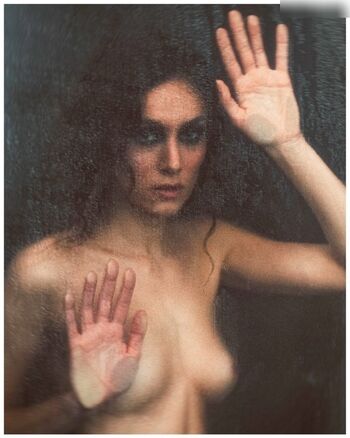 Mia C. Bell / Mia Larelle