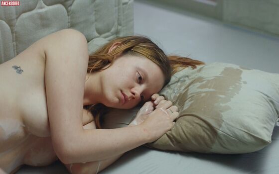 Mia Goth