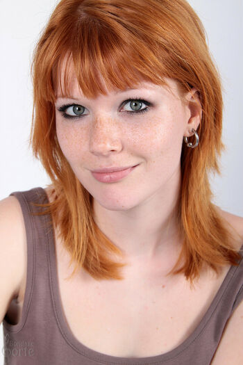 Mia Sollis