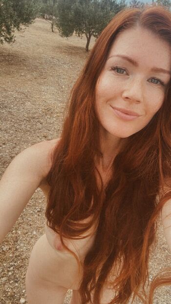 Mia Sollis