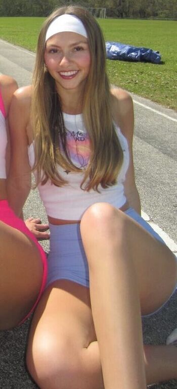 Mia Steele