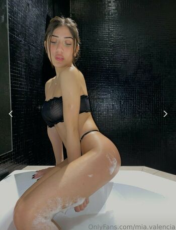 Mia Valencia