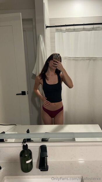 miafosterxx
