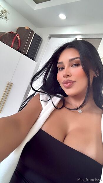 Miafrancis