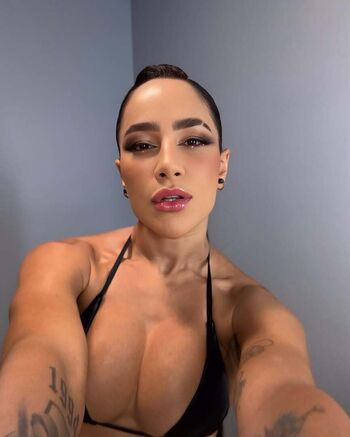Michele Andrade