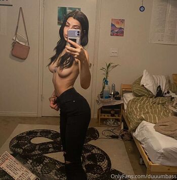 Middle Eastern Queen