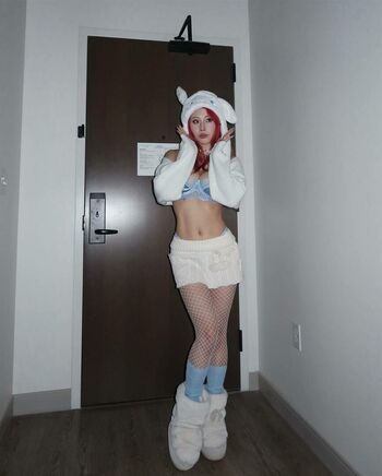 mikaberry_