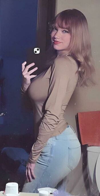 Mikahhlynn