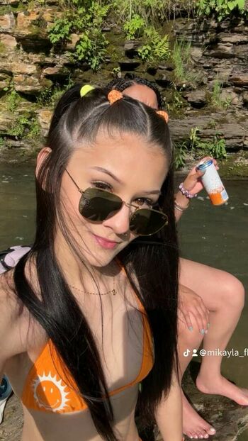 mikayla_fh