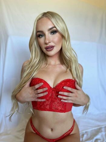 Mikayla Hamilton