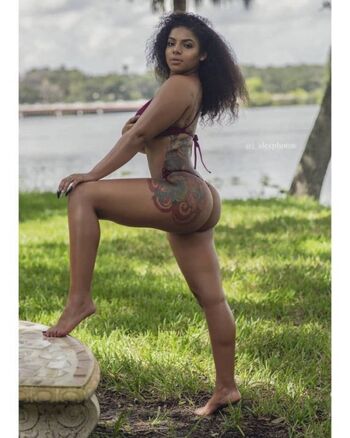 Mikayla Saravia