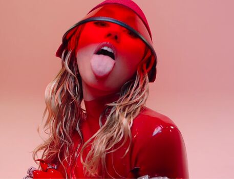 Miley Cyrus