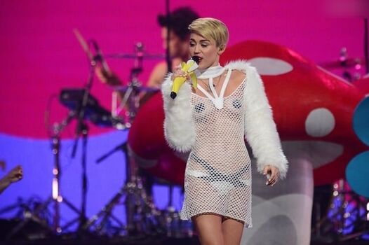 Miley Cyrus