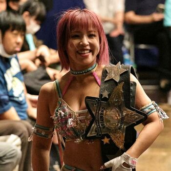 Mina Shirakawa