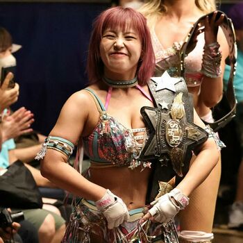 Mina Shirakawa