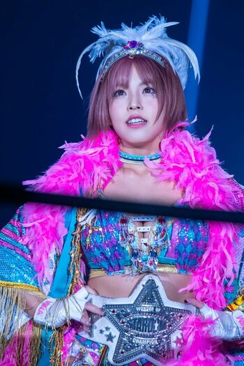 Mina Shirakawa