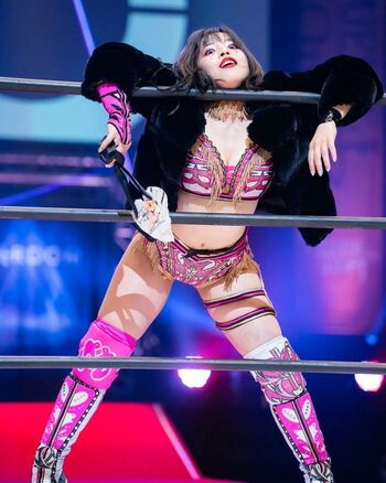 Mina Shirakawa