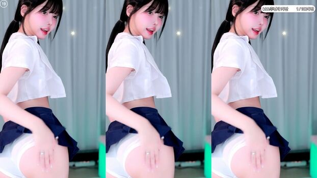 mina8017