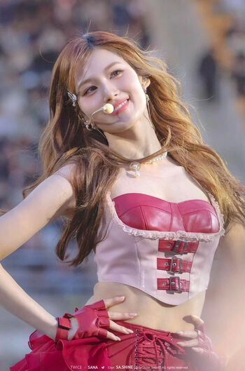 Minatozaki Sana