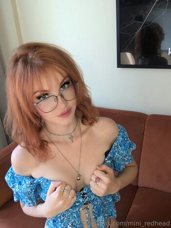 Mini_redhead