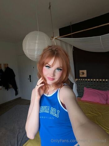 Mini_redhead