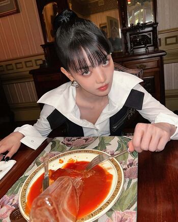 Minnie (Nicha Yontararak - I-dle