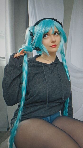 Mirikashi Cosplay