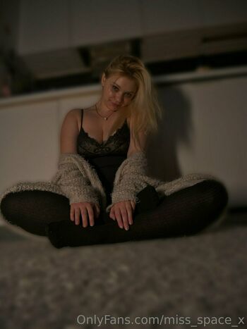 miss_space_x