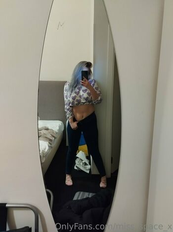 miss_space_x