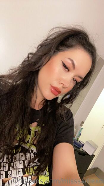 misssadiexo
