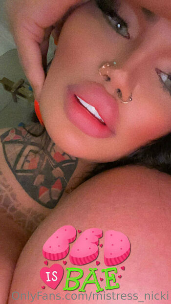 mistress_nicki