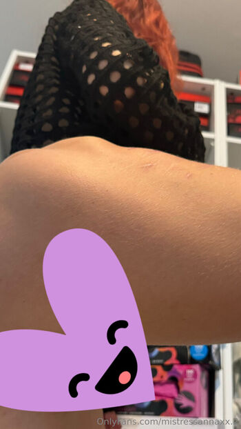 mistressannaxx.2