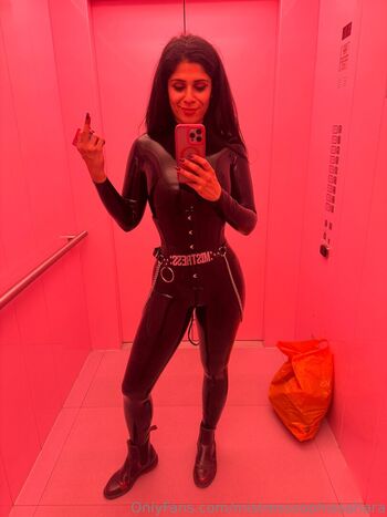 mistresssophiasahara