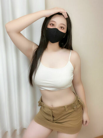 miu_miu_o0o0