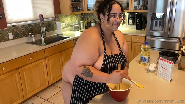 mmmilkygf