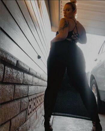 moderndaymonroee