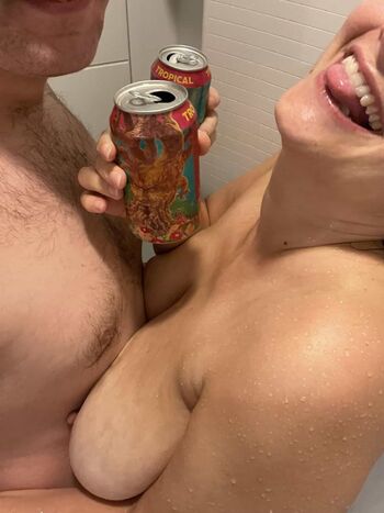 Mollie Peachy Melons