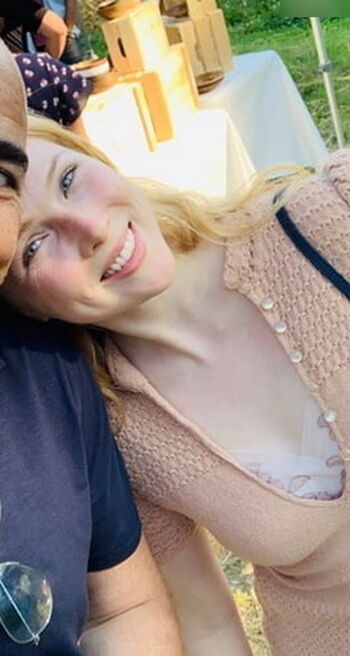 Molly C Quinn