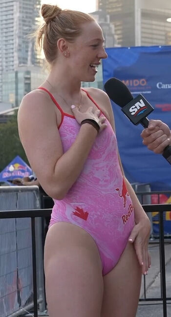 Molly Carlson