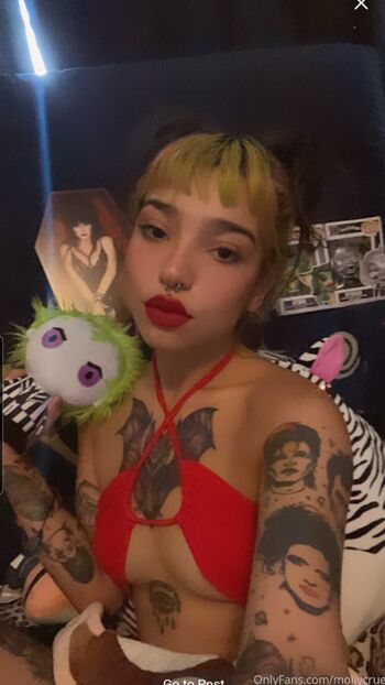 Molly Cruel