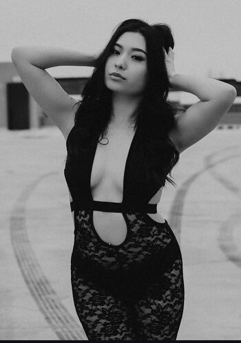 Mona Lenaa