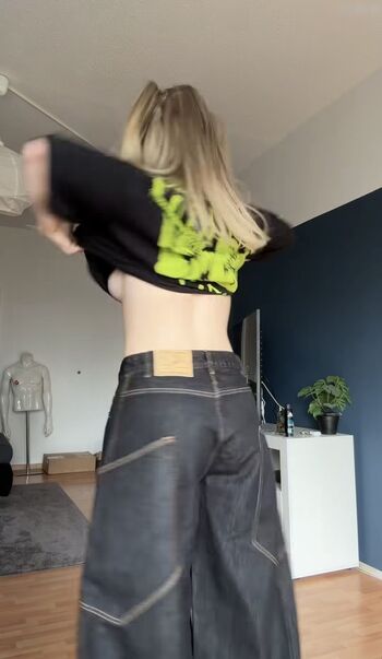Monawithoutlisa