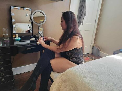 MonicaCumCakes