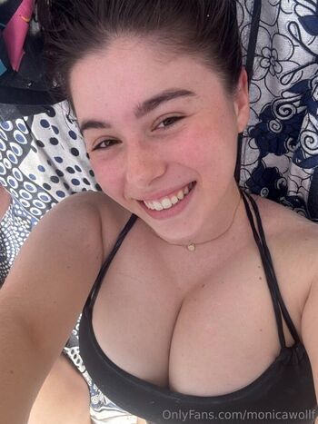 monicawollf