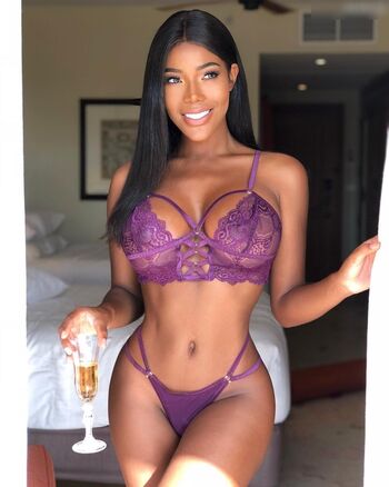 Monifa Jansen