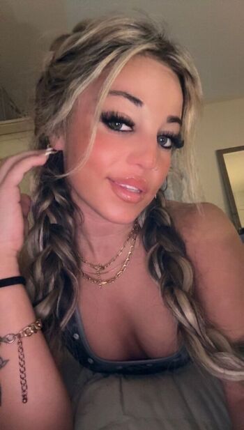 Morgan_Moyer